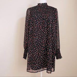 🌸 Sanctuary Kay Smocked Dress Size Medium